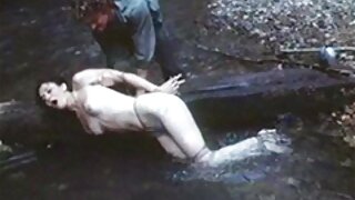 گرل سکس دومرد با یک زن فرینڈ کے آخر میں ایک دریا کے جنگل میں - 2022-03-04 07:08:35